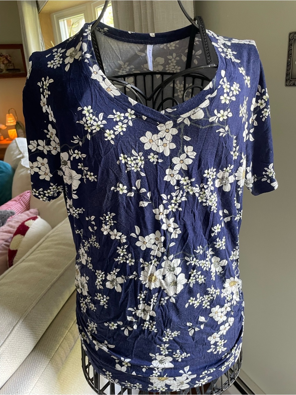 Dollcake Navy and White Floral V-Neck Short Sleeve Tee